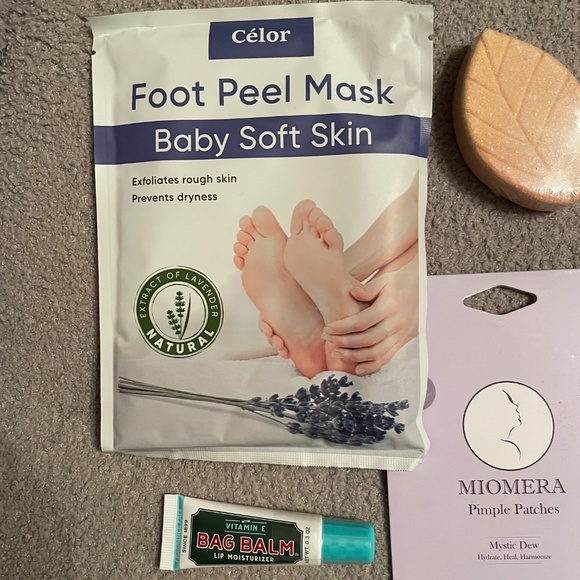 Beauty Body and Skincare Bundle - Picture 2 of 4